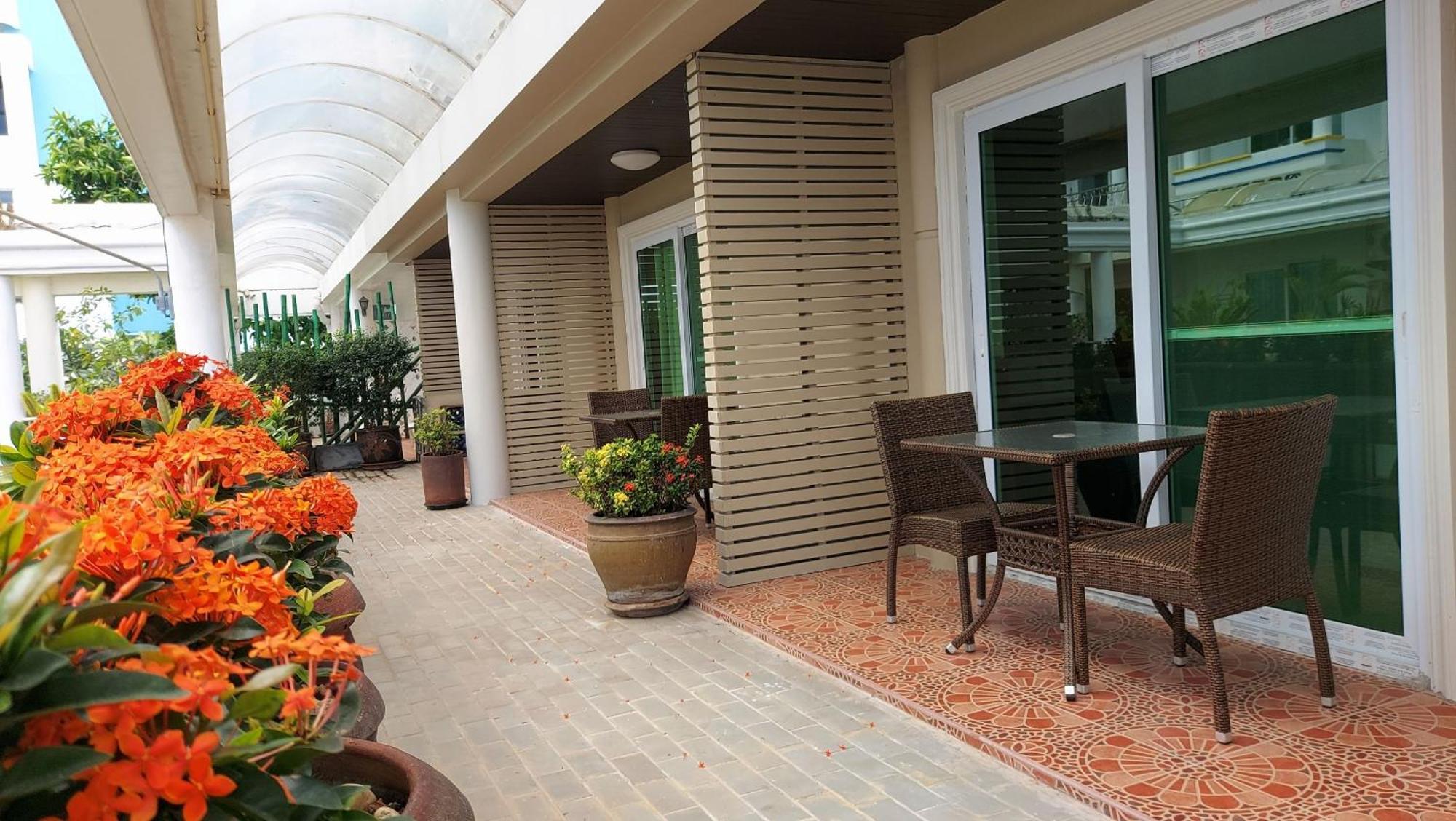 Sawasdee Apartment Patong ภายนอก รูปภาพ