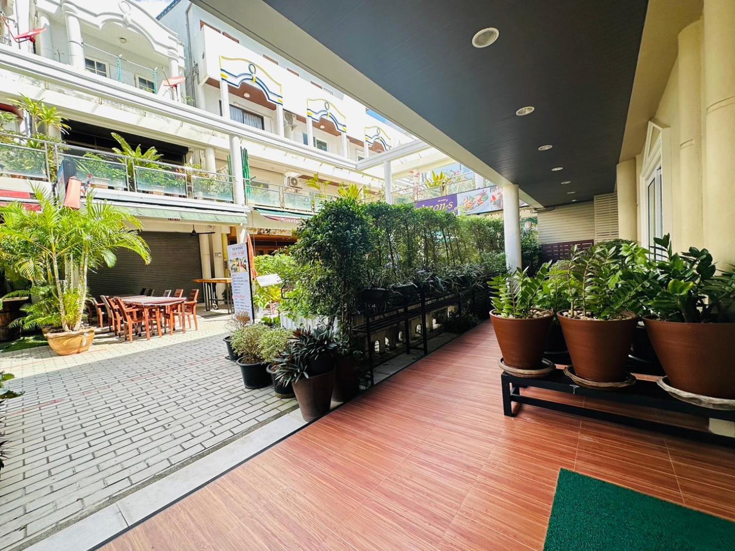 Sawasdee Apartment Patong ภายนอก รูปภาพ